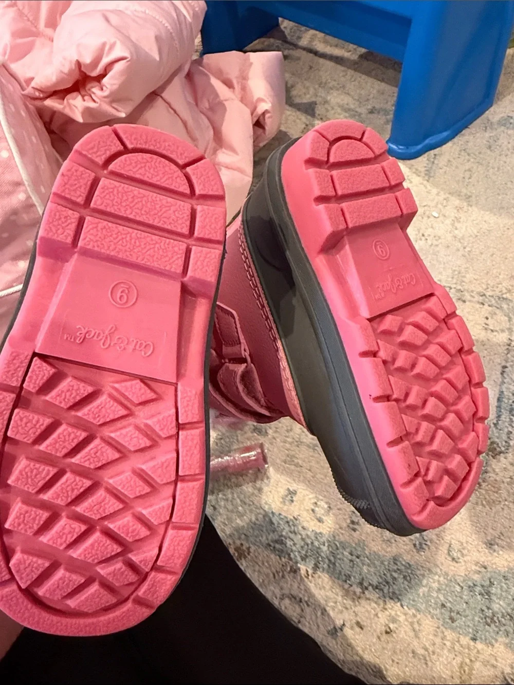 Cat & Jack Pink and Black Girls' Faux-Fur Snow Boots